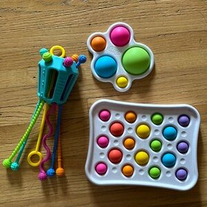 Dimpl and Möbi Zippee Bundle